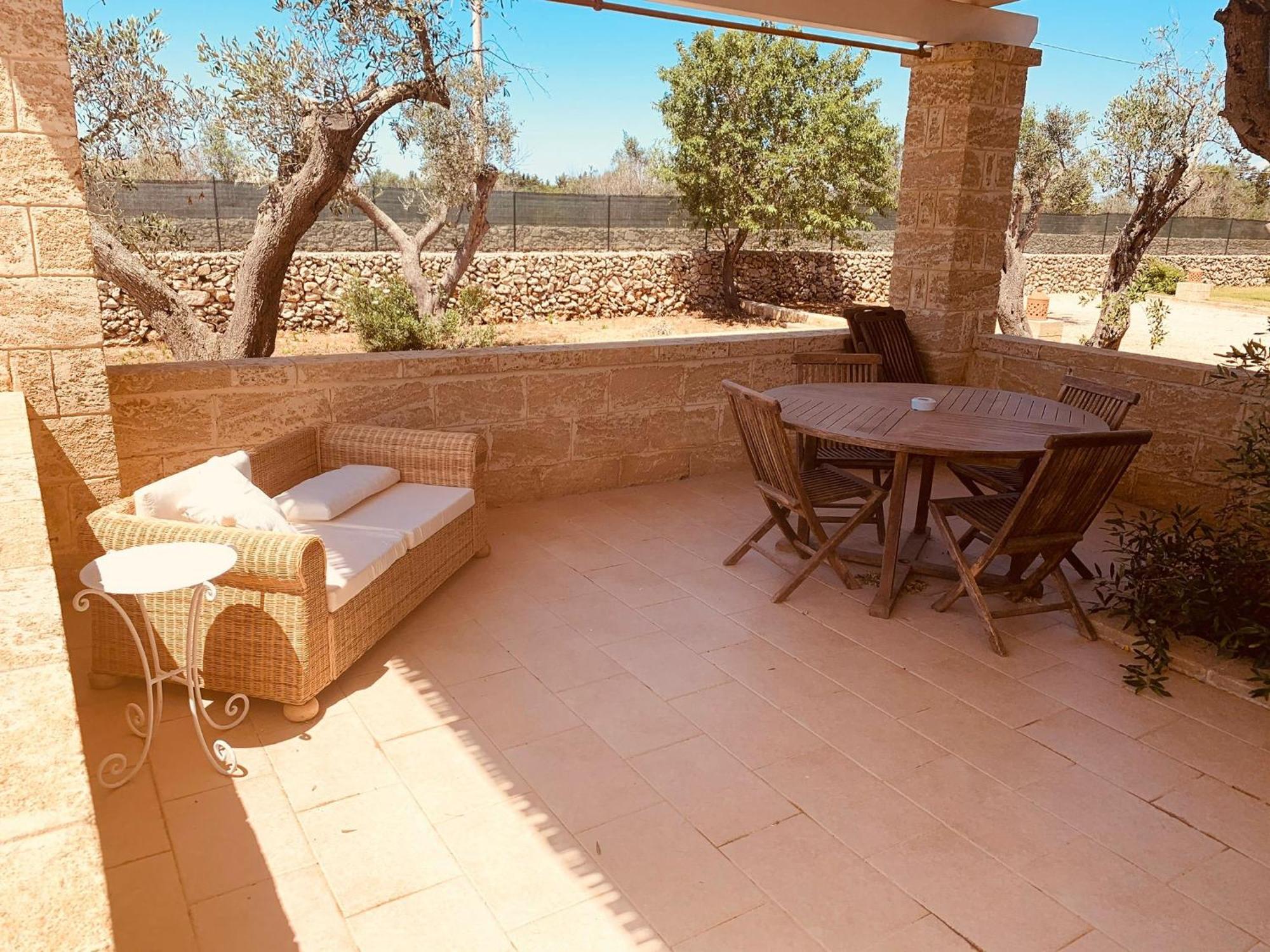 Aparthotel Borgo Rosso Terra 3*
